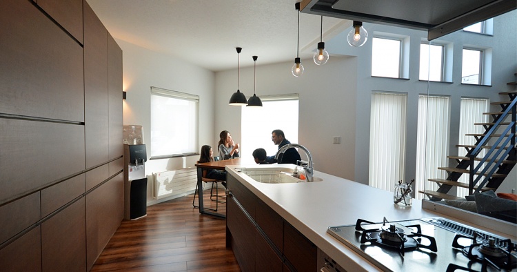 インダストリアル×性能×動線重視の注文住宅　帯広市・T邸/カントリーヴィレッジ