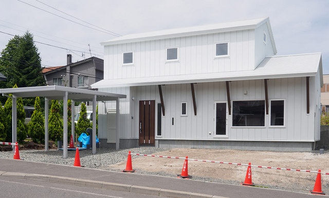 木のぬくもり溢れる"育てる"家 北広島市大曲のオープンハウス 晃和住宅