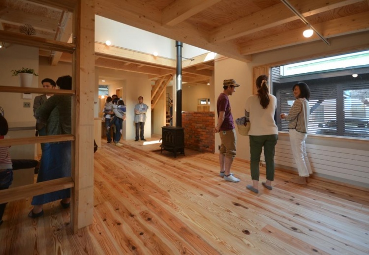 「素材を感じる住まい」札幌西区山の手のオープンハウスが大好評