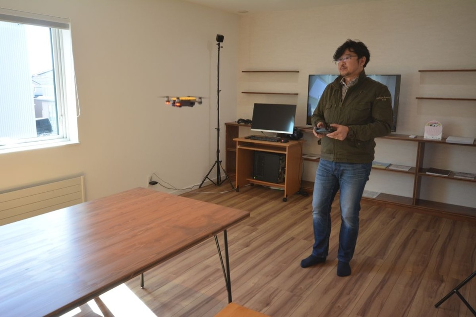 ドローンを操る渋谷社長