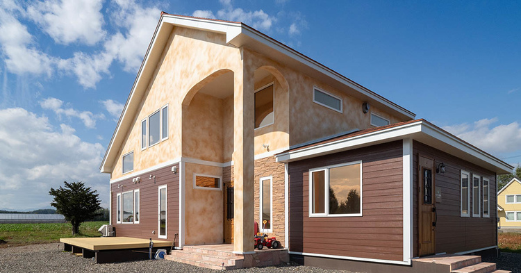 自然素材をふんだんに使った、十勝鹿追町の高気密高断熱住宅／ソトシロ建設