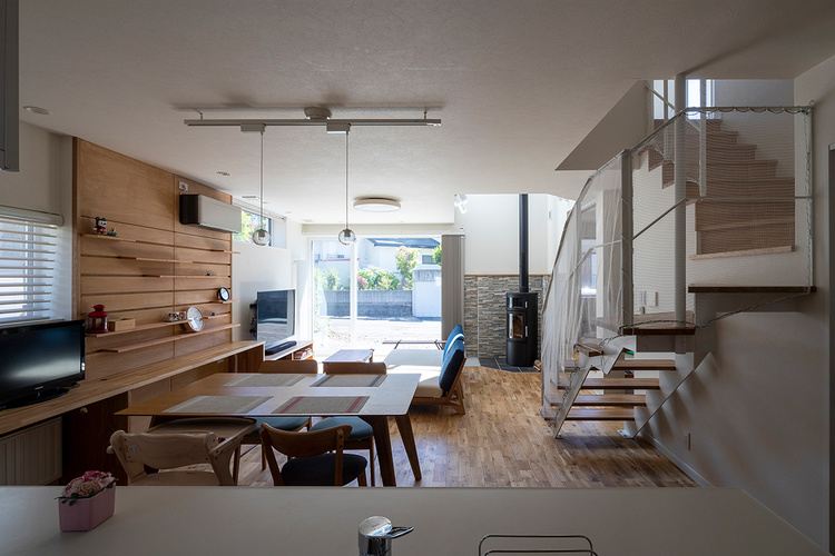 IoTと薪ストーブで、暮らしを豊かに／札幌市Sさん　リビングワーク