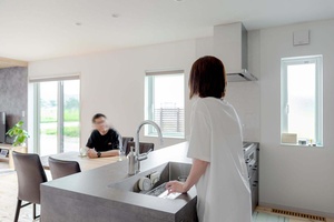 提案型で叶えた広いリビングとZEH住宅　上ノ国町Iさん/渋谷建設