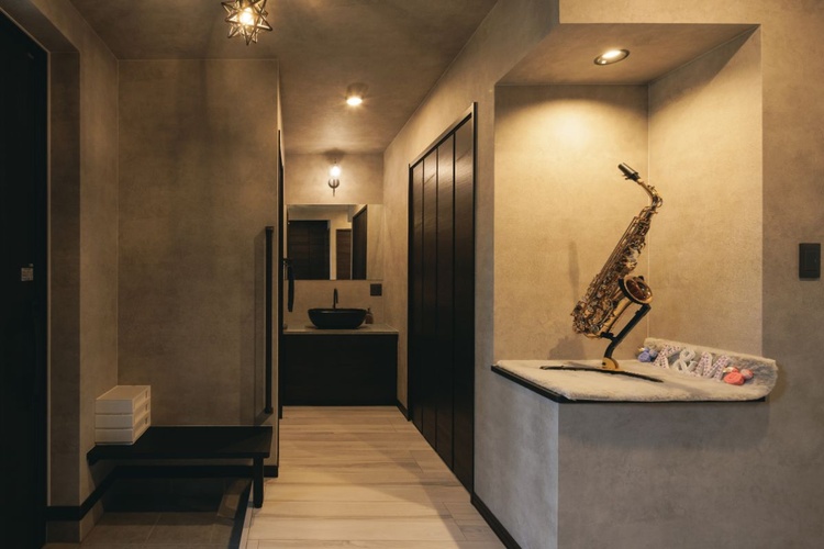 ソーラー発電で暮らすスタイリッシュモダンな家/清水町Tさん