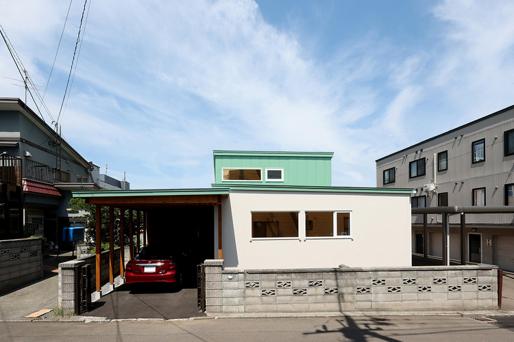 光が差し込むリビングが主役の暖かい平屋／札幌市西区Sさん