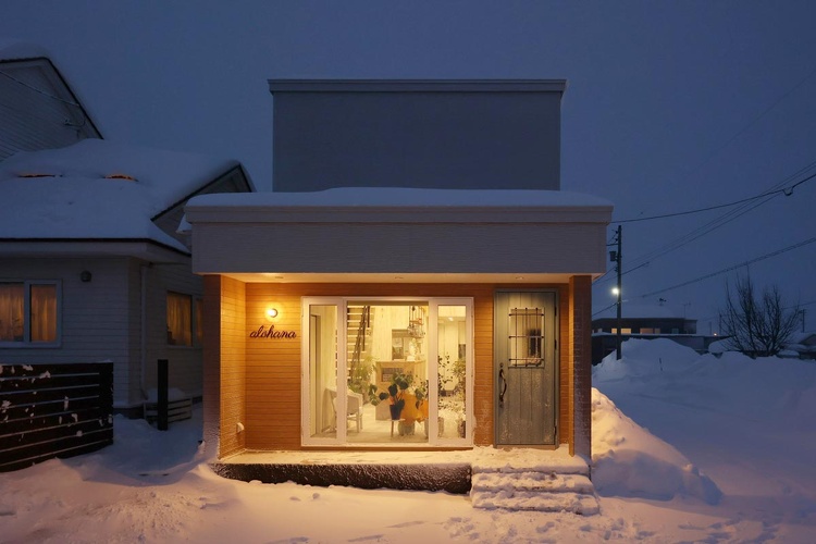 美容室「alohana hair works」は建物の開放感や内装、断熱性能も魅力／千歳・生杉建設