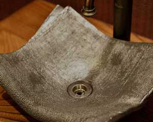 北一タカハシ建設にはケヤキや陶器、たくさんのお宝が眠っているらしい．会社訪問レポ