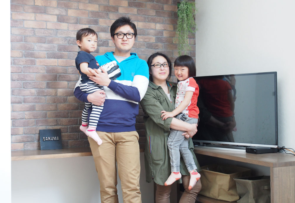 2018_06lw-family2.jpg