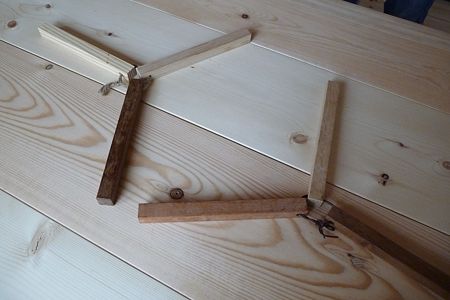 鍋敷 大工さん力作、3種の無垢材で手造り