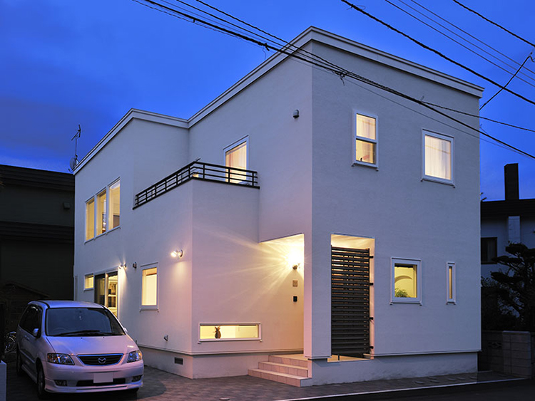 アンティークピアノが奏でるシックモダンな空間／札幌・Ａさん