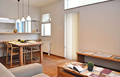 エネルギーゼロ!?光熱費ゼロ!?のすごい家　シノザキ建築事務所の完成見学会