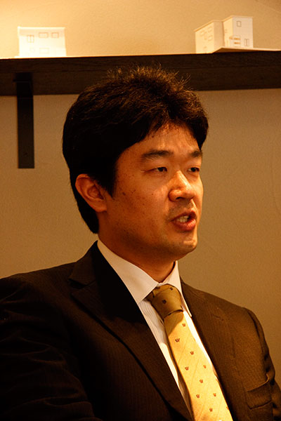 「S-izeの家は“デザイナーに手掛けてもらった”とオーナーさんは誇らしく感じ、実際の家に対する満足度も非常に高いですね」と湯浅社長