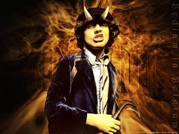 ２年に１回位ばったり出会う人・・・＆ AC/DCがたまらん件。