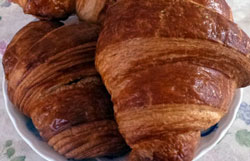 札幌のクロワッサン専門店　食べ歩き